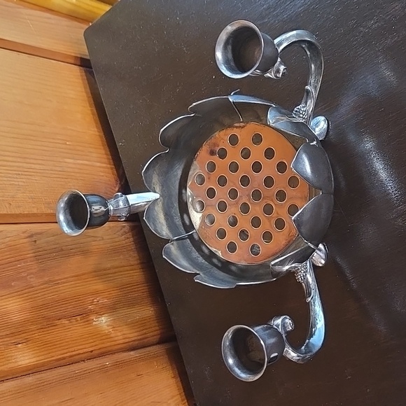 W&S BLACKINTON CO. SILVER PLATED CENTERPIECE FLOWER AND CANDLE HOLDER - Picture 3 of 4